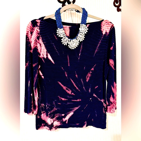 Reimagined handmade boatneck Cotton Top. Reverse Dye. - Picture 3 of 9